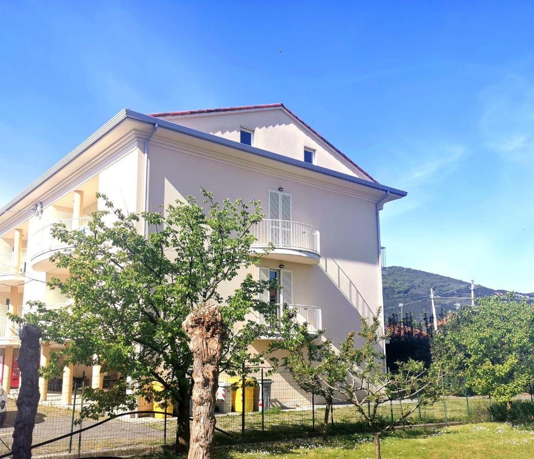 אמליה Albachiara Inn Residence Apartments מראה חיצוני תמונה